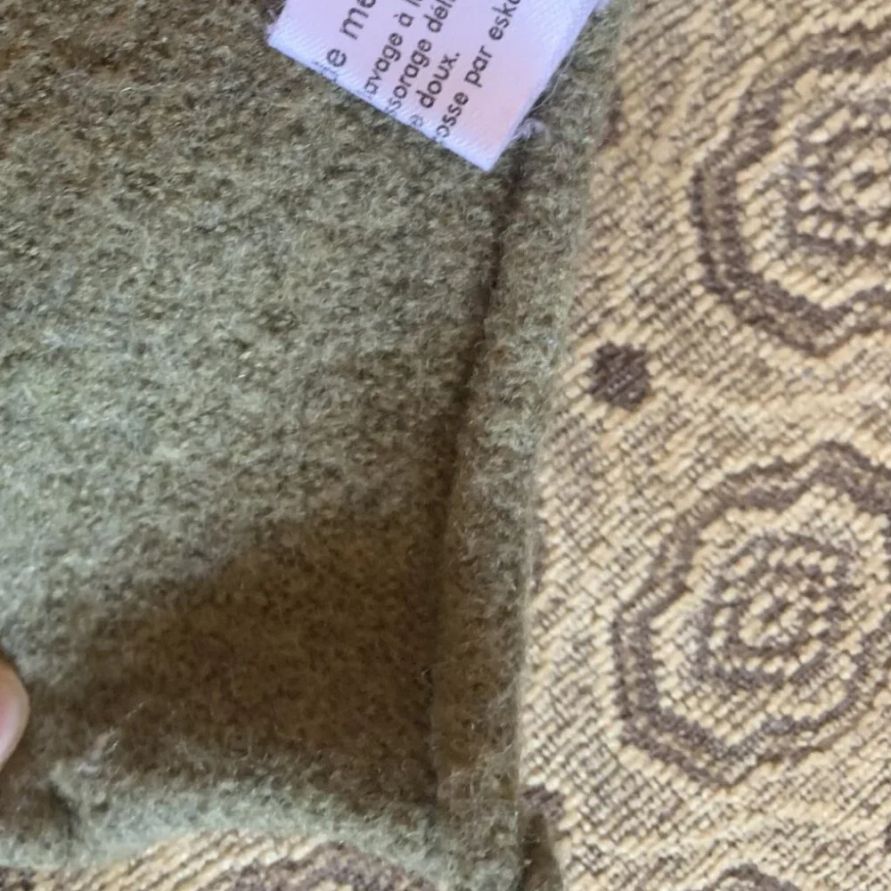 Green O/S Wool eskandar Crewneck Sweater with 3/4 sleeves - Picture 3 of 10